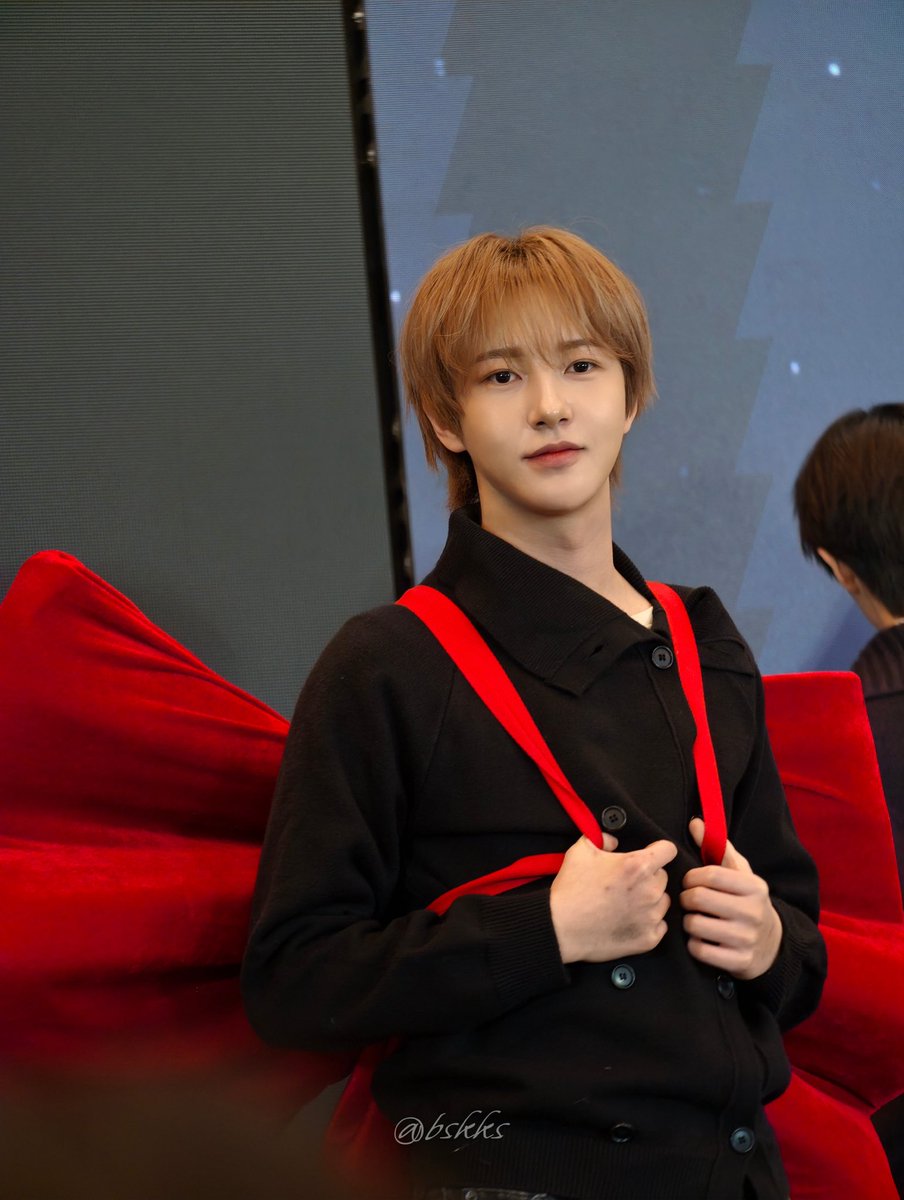 lnthurdae's tweet image. ミ^o̶̶̷̤ ｡ o̴̶̷̤^ミ🎀🎀🤍🐈🪽⊹ ₊˚.