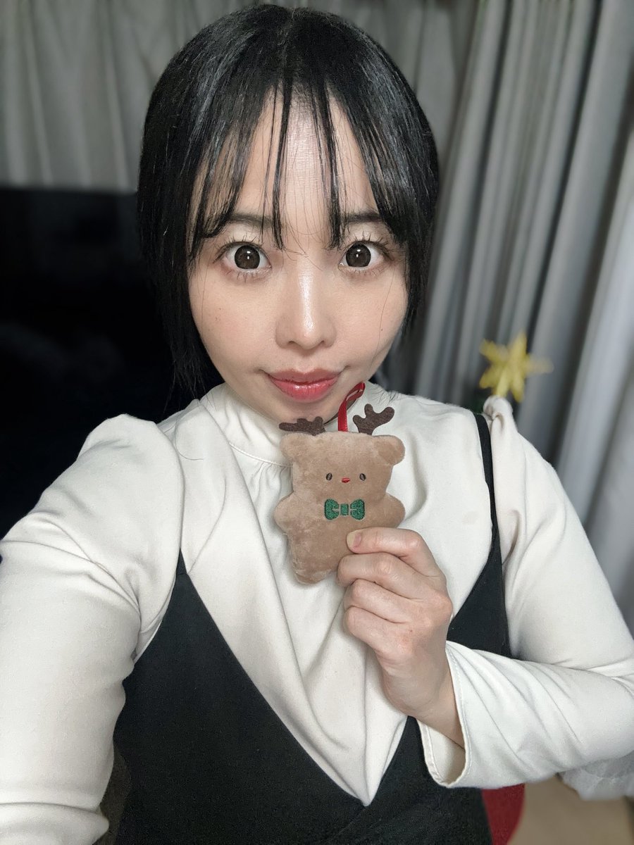 saorisuzuhar's tweet photo. メリークリスマ…
だいぶ出遅れてしまった

あっ
お久しぶりです！！元気です！
一億年ぶりのじどり https://t.co/ENPS2ATzE6