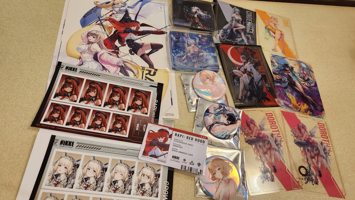 ニケ入場特典の種類が多いので、視察してきました！やはり、ラピおまえ