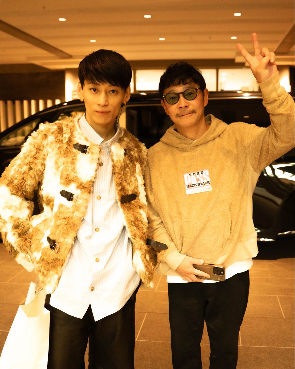 UVERworld vs SEKAI NO OWARI 
最高でした！🎊　

喰らいました！！