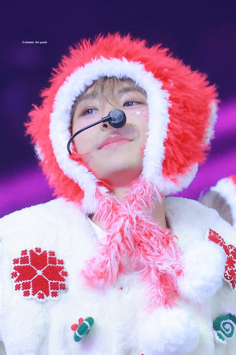 𝙘𝙝𝙖𝙩𝙤𝙣. tweet media