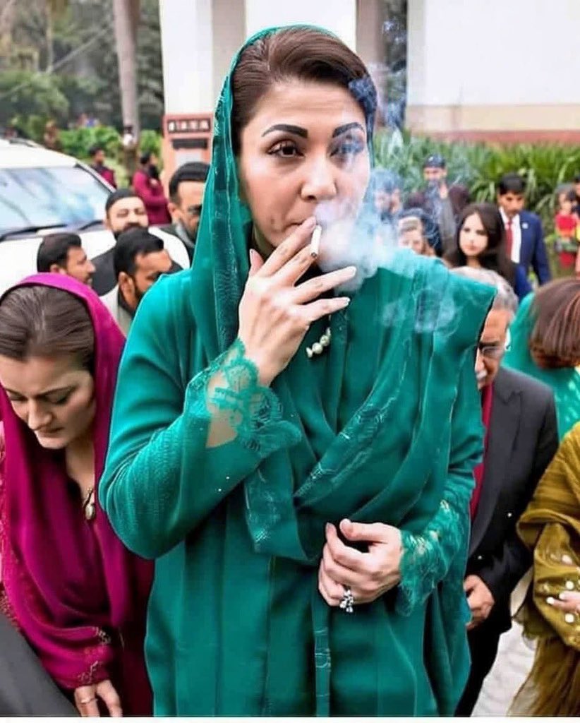 محترمہ نے فوجیوں سے مفاہمت کے لیے ہمیشہ گیراج کا راستہ استعمال کیا