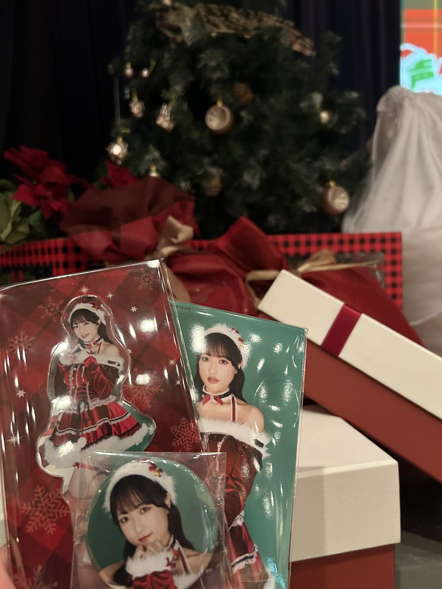 声グラクリスマス楽しかった...!!!!
ただただ可愛いくて天使な3人でした
ゲームクリア報酬ロース肉食べて欲しいな