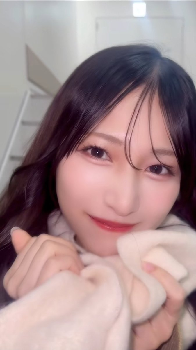 ꒰ঌ(っ˘꒳˘c)໒꒱🧣 #ノイミー #蟹沢萌子