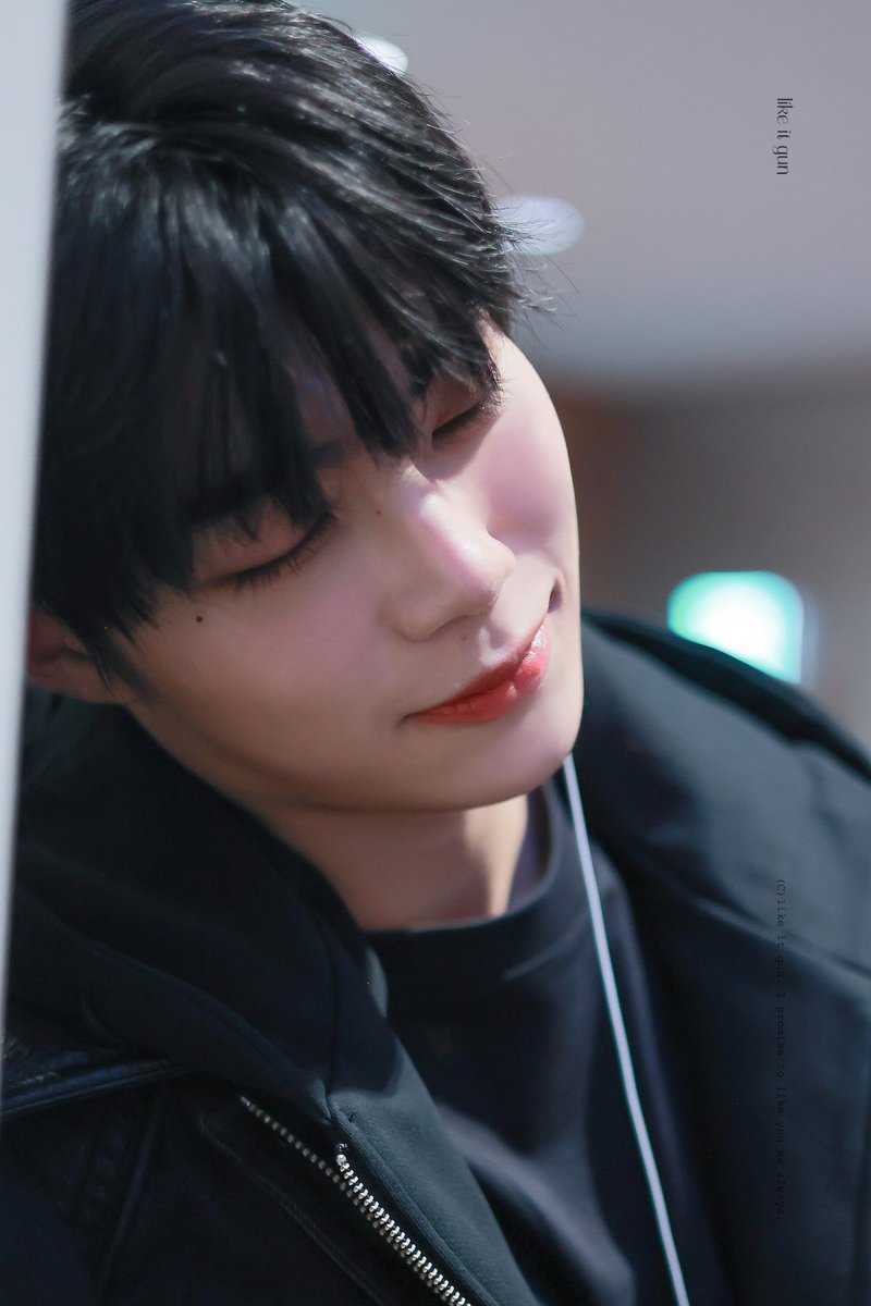 likeit_gun's tweet photo. 251218

귀엽다...

#박건욱 #PARKGUNWOOK #パクゴヌク #gunwook #ZB1 #ZEROBASEONE #제로베이스원 https://t.co/sjnBOwWRkd