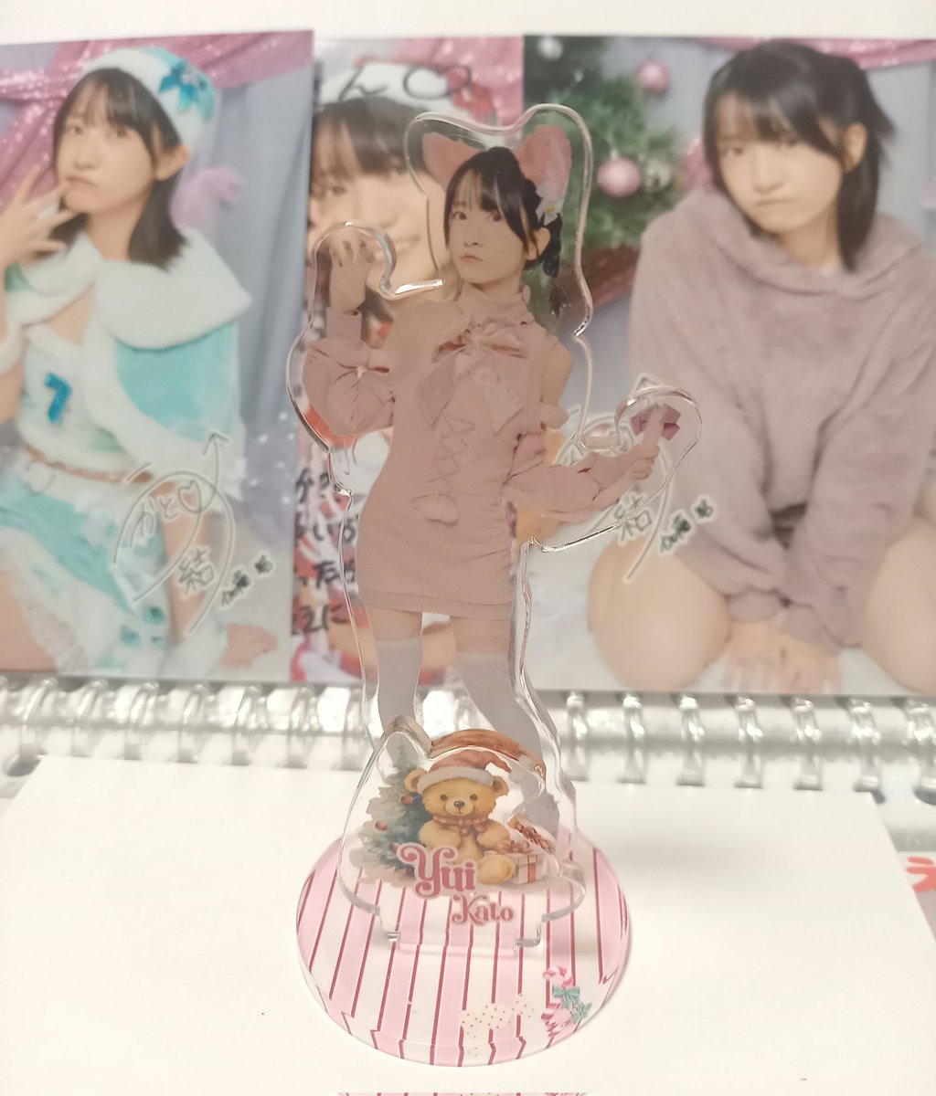 結ちゃんらしくちょっと遅刻ですが、かとゆいサンタが来てくれました