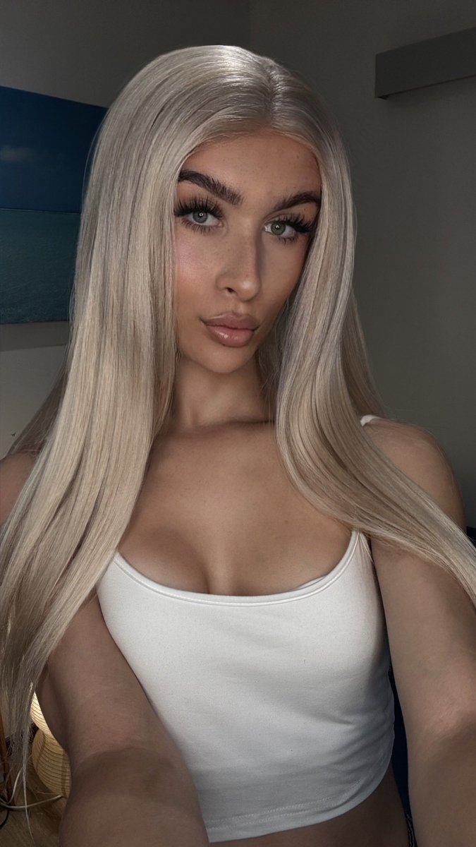 evalatrans's tweet image. Être une vraie femme ça n’est pas biologique, c’est l’être dans son esprit et dans son corps. 🥰😘