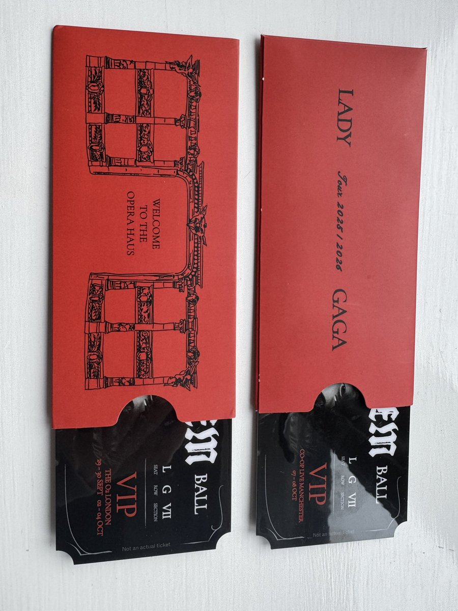 My MAYHEM Ball premium VIP Hospitality packages arrived today from one of my London shows and my Manchester show. Don’t think I’ve seen anyone post about it yet so if anyone’s interested what the ‘extra’ gift for the premium package is here you go! ☺️
<a href="/ladygaganownet/">LⱯDY GⱯGⱯ NOW🪞</a>