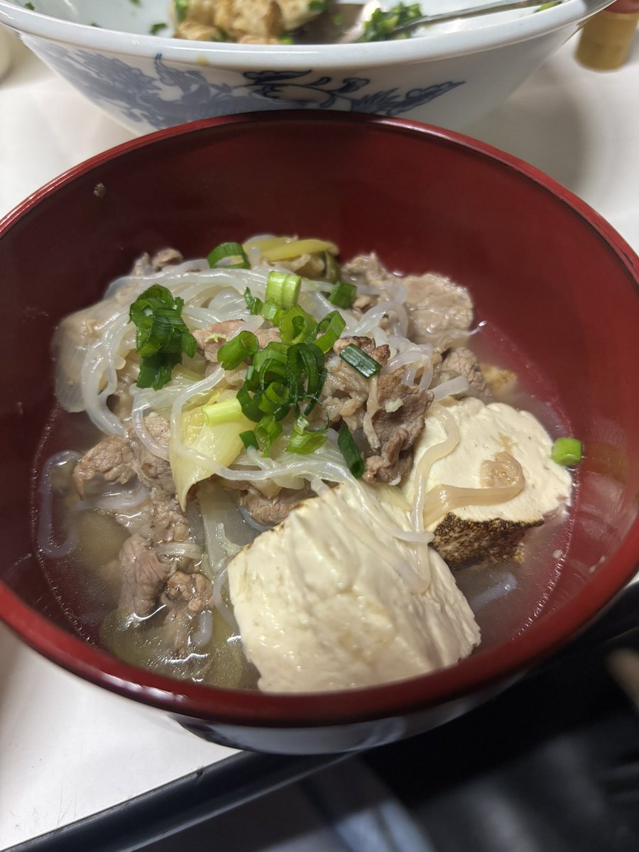 昨日は新宿梁山泊さん、ProjectNyxさんの大忘年会！
ずっと話に聞いていた金家の肉汁…！！
美味しすぎて、いっぱいおかわり😋
最高な時間でした✨