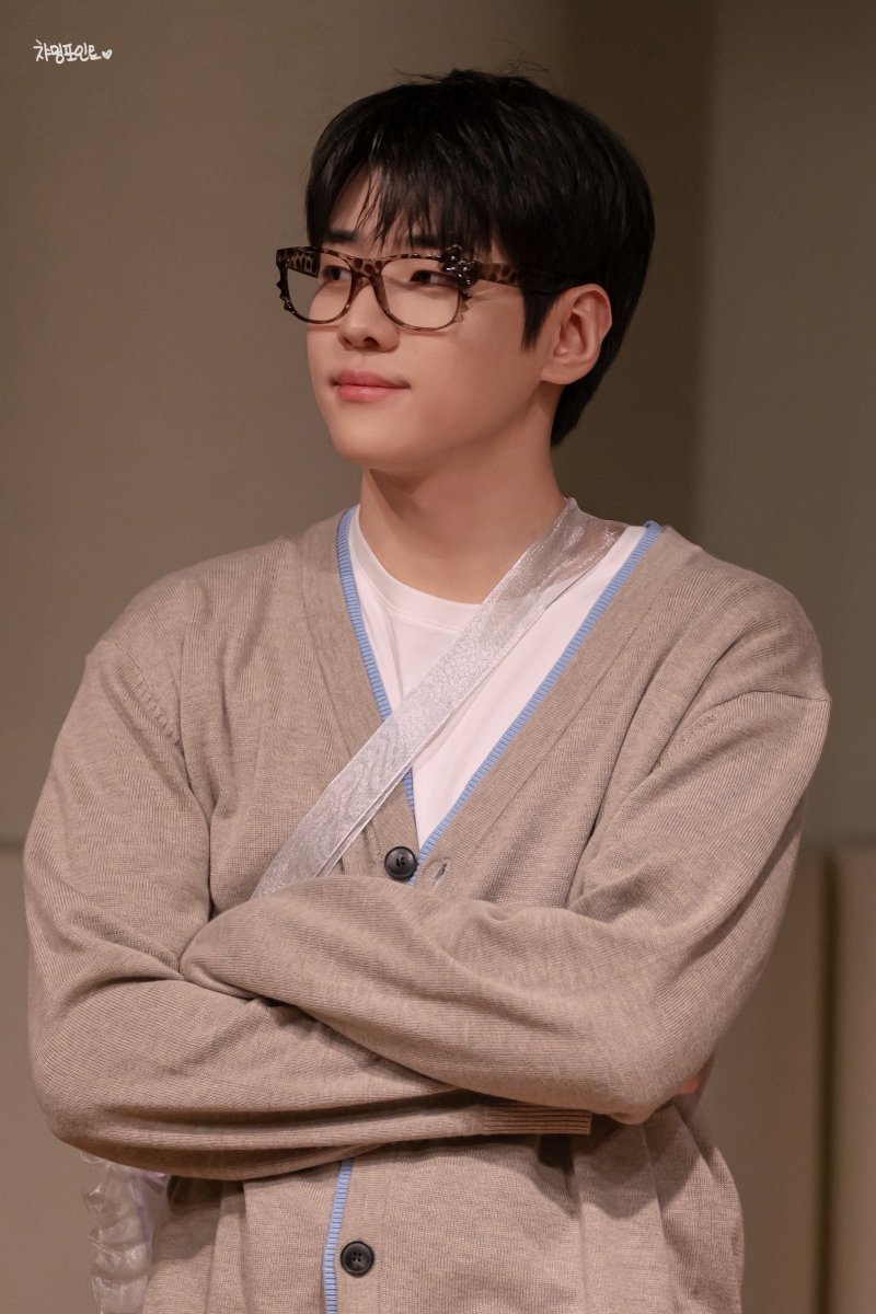 251227 𝟭𝘀𝘁 𝗠𝗨𝗦𝗜𝗖
PREVIEW | 👓

#재찬 #JAECHAN #DKZ #디케이지