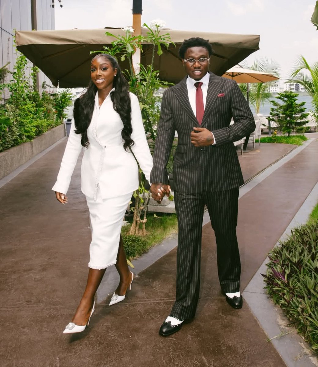 afro_nigeria's tweet image. Zlatan ibile and his wife in new pictures 📸🥰