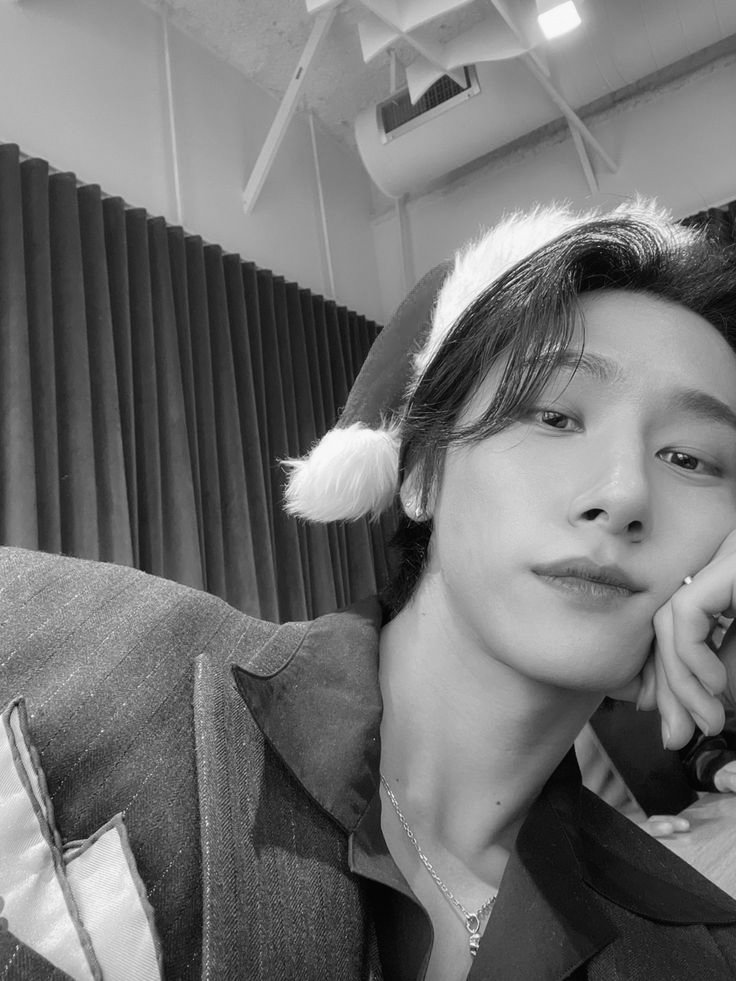 essemient's tweet image. ⠀
⠀
Post-Christmas vibes, still warm and cozy.

⠀