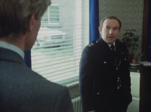 bixbeiderbot's tweet photo. 3. "We call it the white economy"

CH SUPT FOREST:  Like who? You got any names?
DS HOBSON BA(Hons):  Not yet Sir, only theories. And I know you don't like theories, but I'd like to proceed one step at a time with full consultation at all stages.

https://t.co/C05Ob08kRb https://t.co/ExwMoztFC0