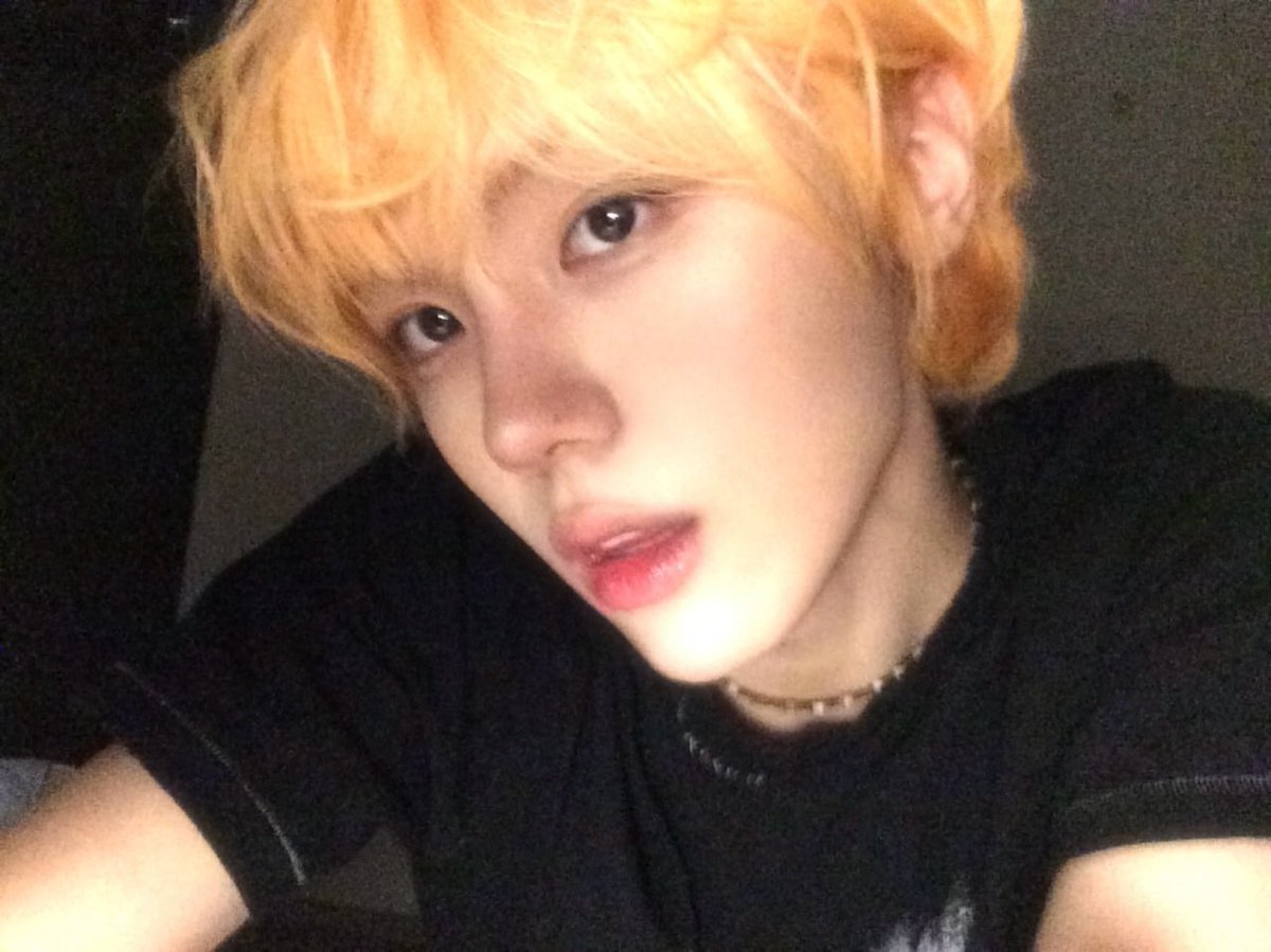 얼굴 진짜
와…. 와; 이건 아니야