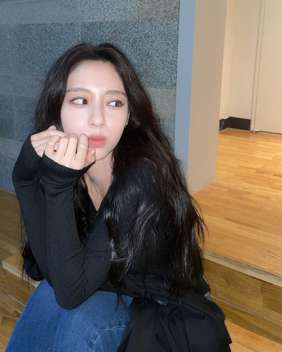 Minah tweet media