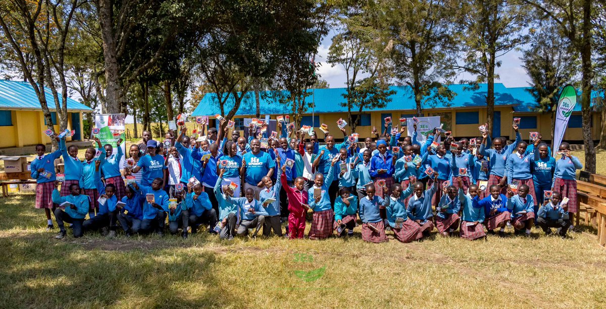 MativoMJohn's tweet image. The icing of the 2025 cake must be the @3esExperience impact of the school infrastructure and creating a reading culture plus students mentorship program
#AfricaChildBookCampaign 
#Mentorship 
#ScienceLab
 #STEM 

2026 will be even greater. 
#RaisingThe2026Bar