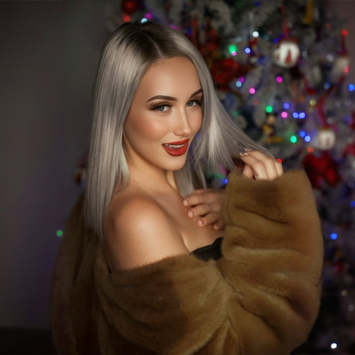 Come follow my IG:

instagram.com/curvydolljess?…

<a href="/CurvyDollJess/">Curvy Doll 🖤</a>