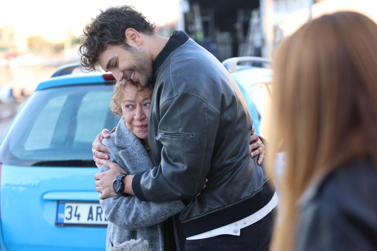 idstudio__'s tweet photo. Samet Kaan Kuyucu’nun kadrosunda yer aldığı “Ben Leman” final bölümüyle bu akşam Now’da! ✨

#SametKaanKuyucu #BenLeman https://t.co/EgFVJotUmR
