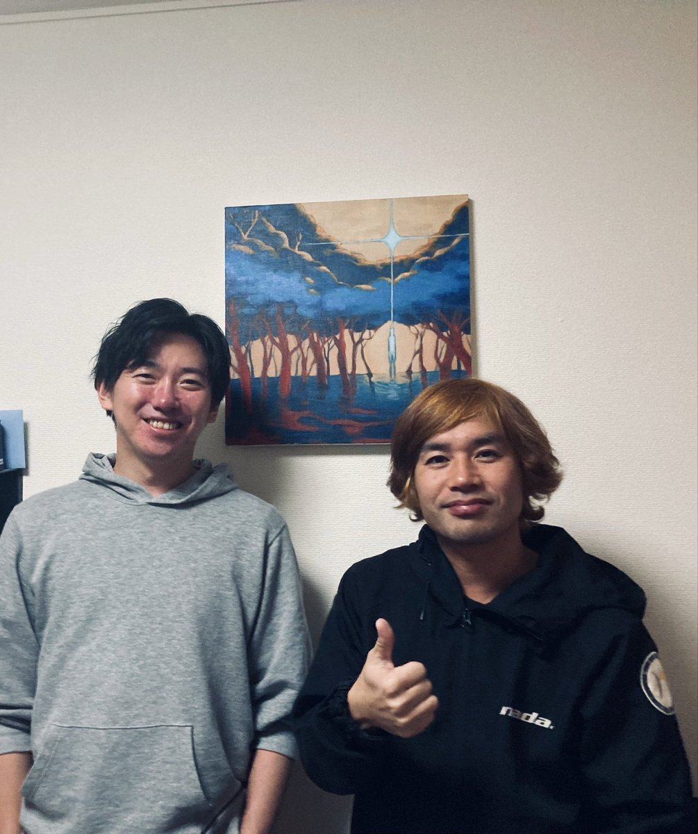 wasu07's tweet photo. 小林と久しぶりに呑む。
こうやって26年間経っても一緒に呑んで一緒にバンドやってライブが出来るってのは本当に嬉しい事だし宝物です。
最高です！ https://t.co/pFQpXCH5mz
