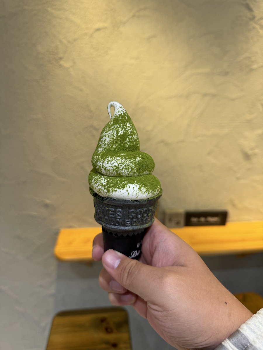 Wayne Dang tweet media