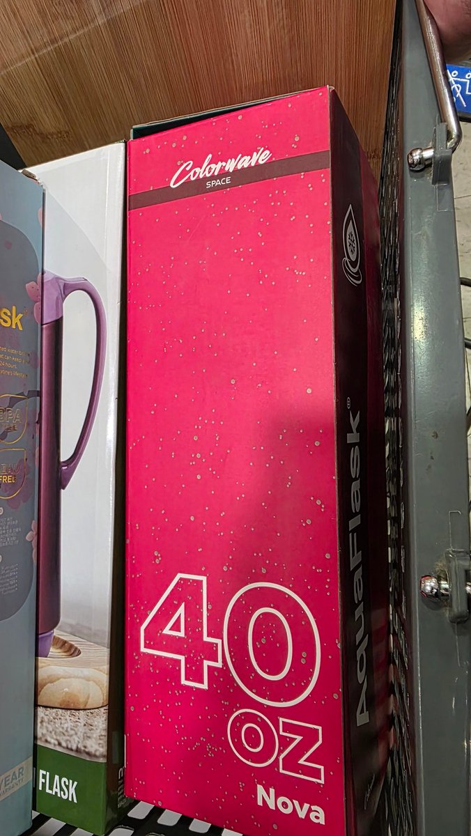 discryptency's tweet image. Im literally the pink menace, my online persona is really seeping into my offline life 😭

I see anything pink I'd stare at it. If I can buy it, I would. Like in this case 💀

I already had a smaller pink one of these as well.... Just got this one that was bigger 🤡