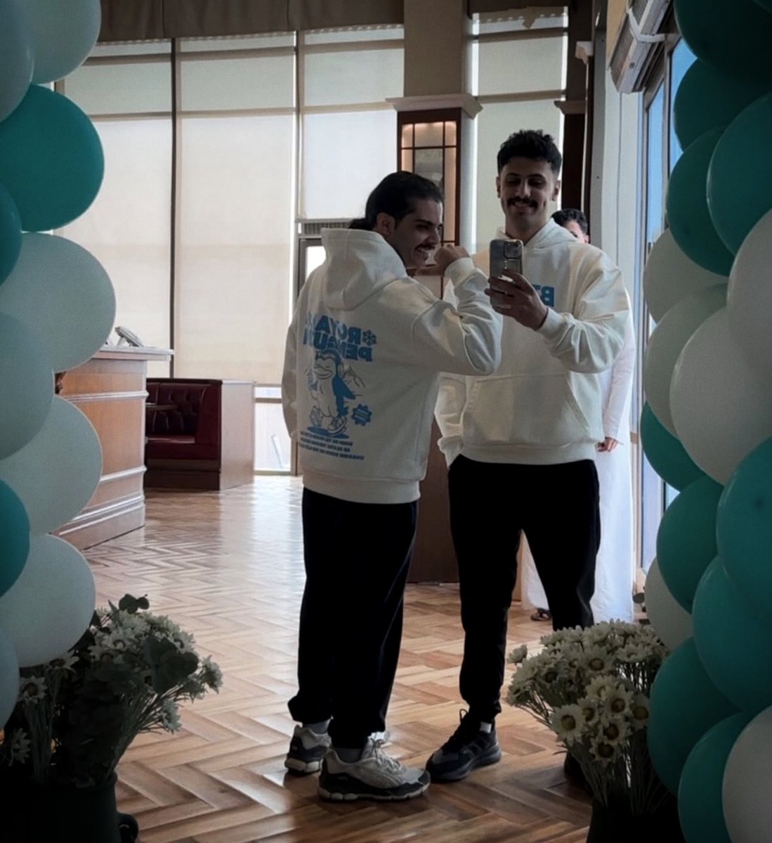 ABO 6LE PINTEREST tweet media