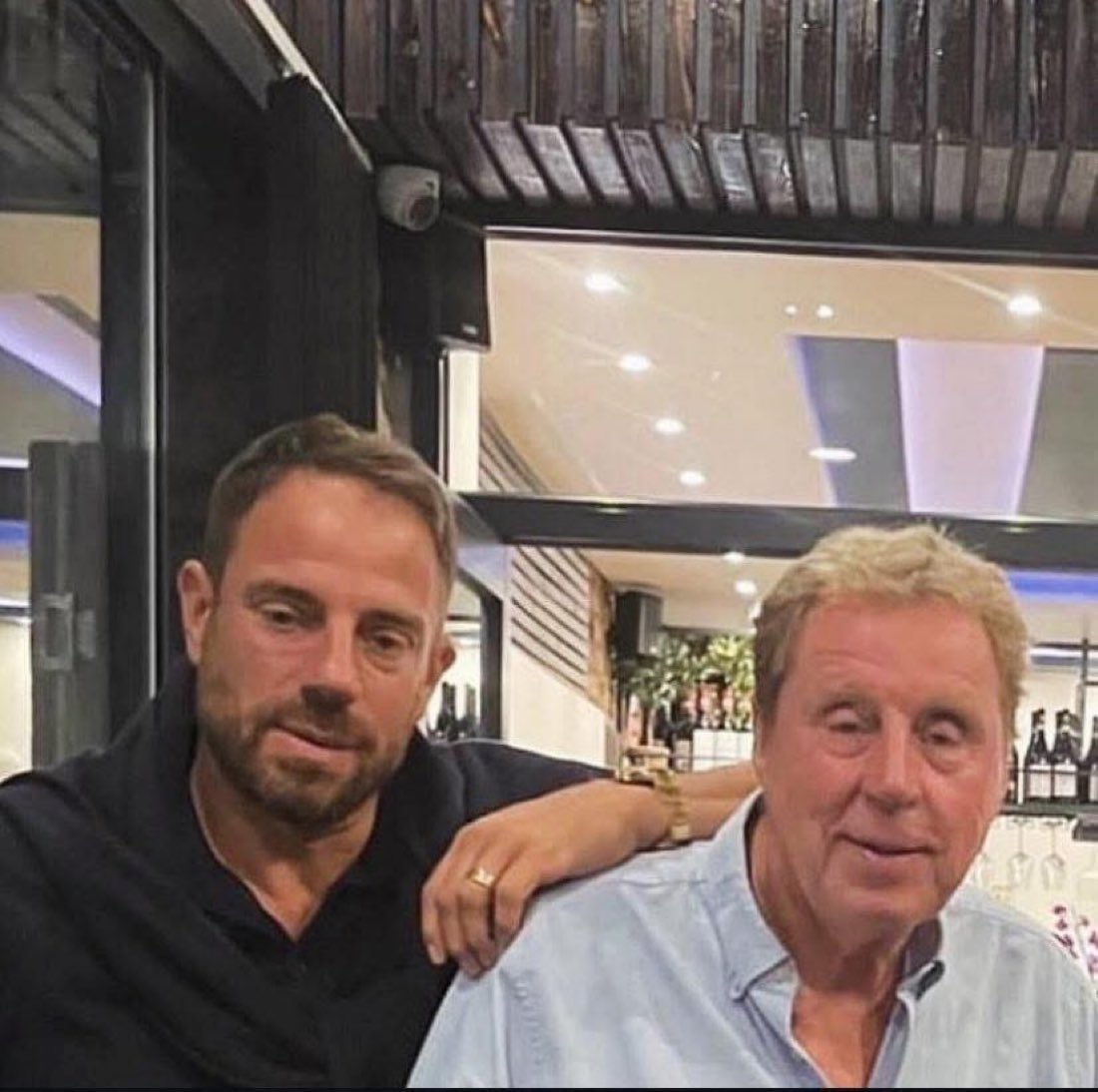 SwearingSport's tweet image. Genuinely thought this was Jamie Redknapp off his fucking but🤣