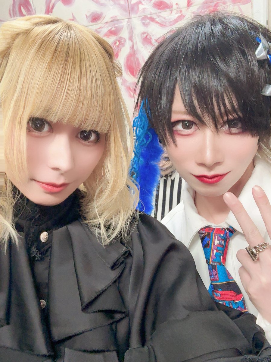 LAY ABOUT WORLD イザナ (@LAW_Izana) / Posts / X