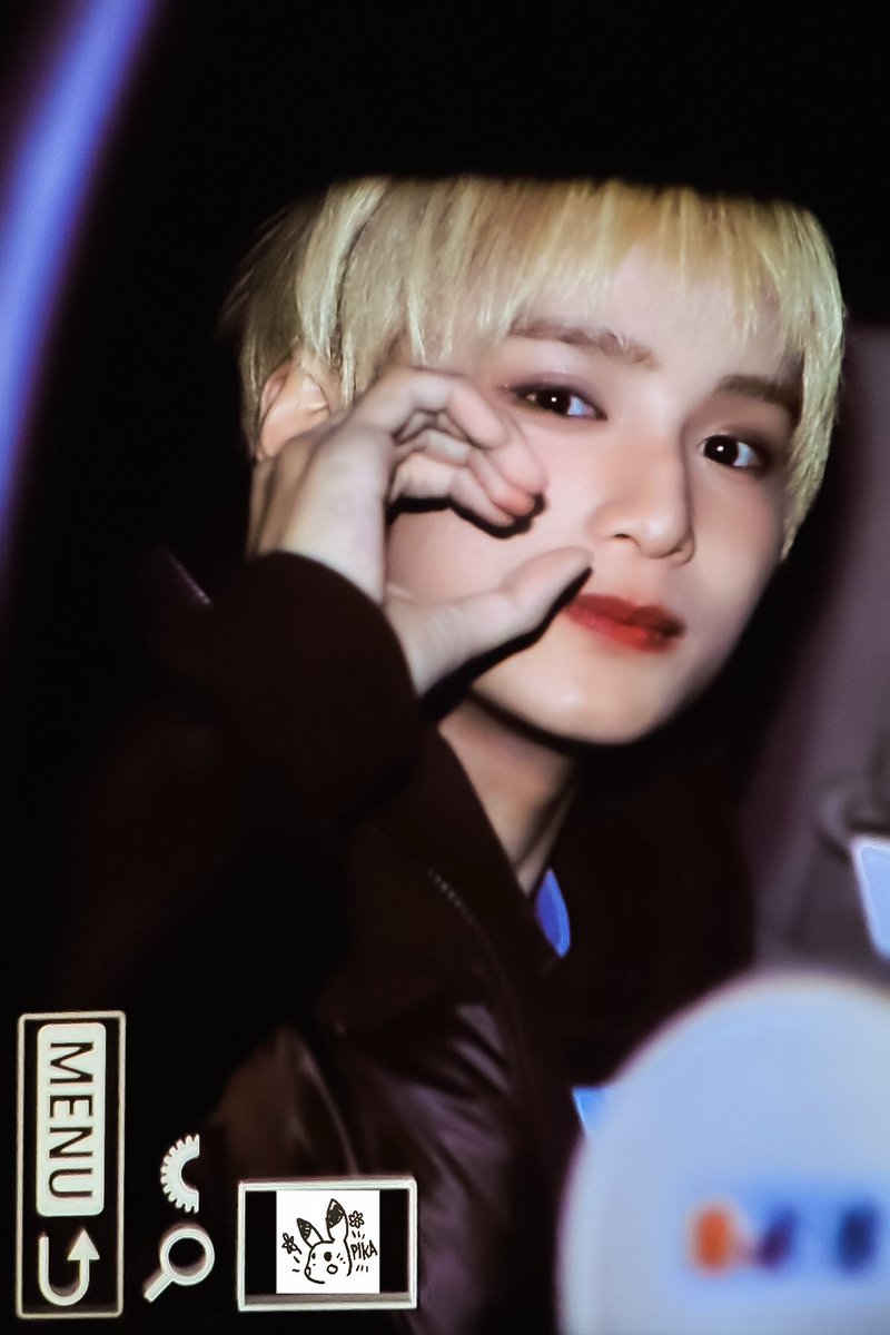 zayyan_pika's tweet photo. 251227 소디엑 자얀 퇴근

수고했어요🫳

#XODIAC #ZAYYAN 
#ZAYYAN_PIKA_power https://t.co/jiQ3wO5dh6