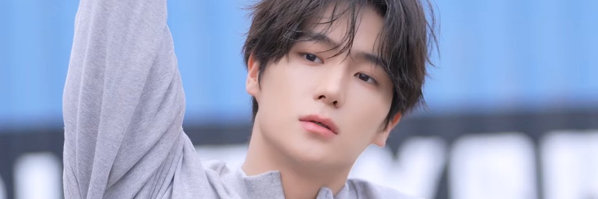 yaoidots's tweet image. Dots lee hy*njae speaking! Adakah yang ingin berteman dengan akun baru? Aku membutuhkan banyak teman mengobrol di dm maupun tl! Leave a trace please