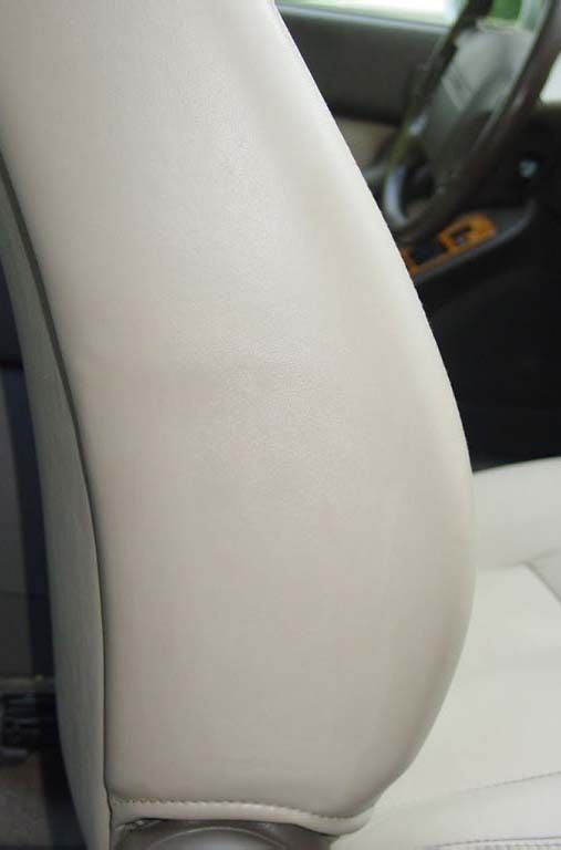 ColorGlo's tweet image. Color Glo's professional cleaning service goes beyond superficial tidying, employing specialized, proprietary cleaning solutions designed to penetrate and eliminate tough stains like grease, ink, and food spills from a variety of materials including fabric, vinyl, and leather.