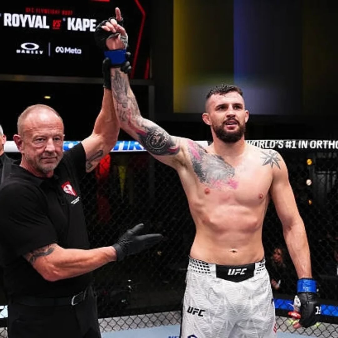 🔝 UFC wskazało najciekawsze debiuty z Europy w 2026 r.🔝

Wśród wyróżnionych znalazło się 3 Polaków:
🏆 Iwo Baraniewski <a href="/IwoBaraniewski/">IWOUFC98</a> 
🏆 Cezary Oleksiejczuk <a href="/COleksiejczuk/">Cezary Oleksiejczuk</a> 
🏆 Jakub Wikłacz <a href="/jakub_wiklacz/">Jakub Wikłacz</a>