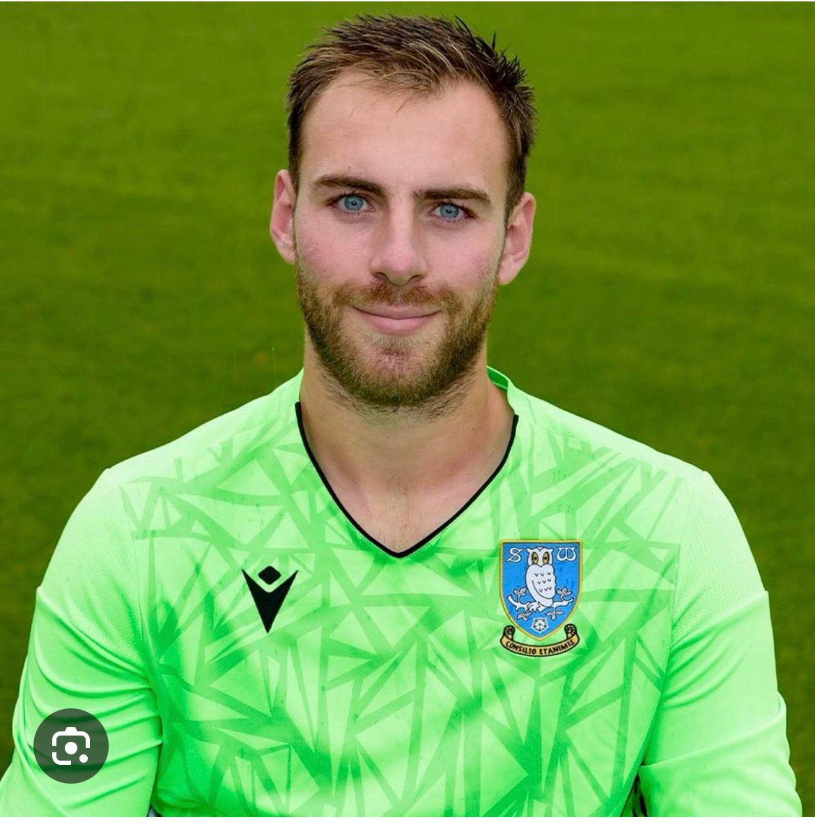 PickeringTownFC's tweet photo. Pickering Town are delighted to announce the signing of Goalkeeper, Luke Jackson on a dual registration from Bradford Park Avenue. Luke was at Sheffield Wednesday for a number of years up to the end of the 23/24 season and had numerous successful loan spells with Guiseley, Matlock and Gainsborough Trinity. Welcome to the club Luke!