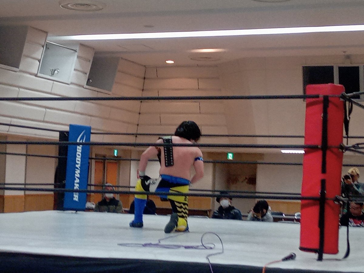 wonderman's tweet photo. #RAW91 でした。
メインは王者・龍生がベルト初防衛。敗れましたが挑戦者・ボジョレーはキャリアハイクラスの凄い猛攻ぶりでした。次やれば勝てる!
ご来場の皆さまありがとうございました。来年も草プロレスRAWをよろしくお願いいたします。 https://t.co/bzlttp9oep