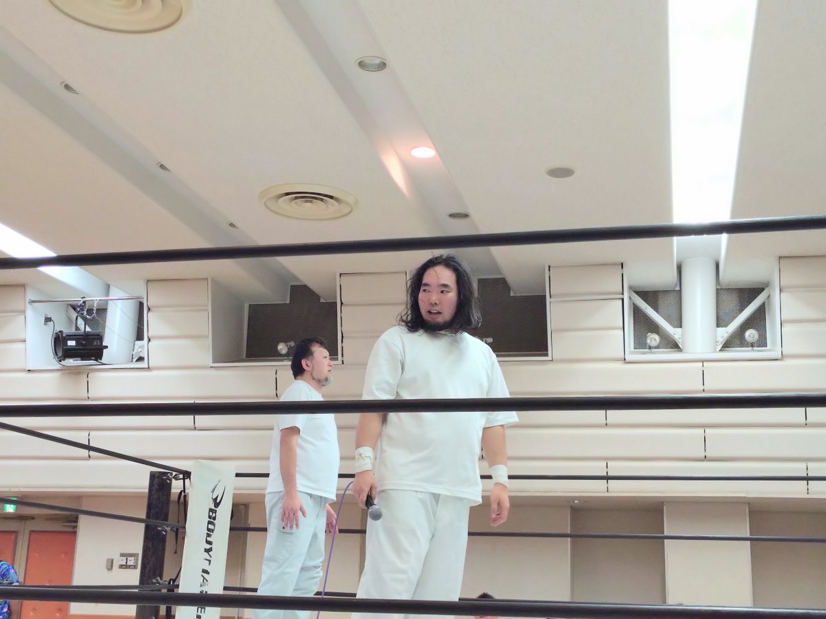 TANANY's tweet photo. #RAW91
バクエイさん目がバキバキだし、チャンプはいつの間にか150キロになってた。 https://t.co/NvDmWEScMR