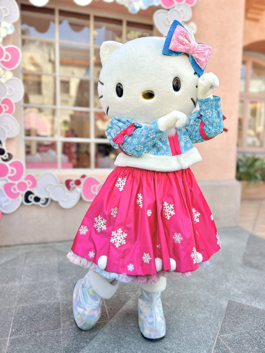 久しぶりに会えた😍キティちゃん❤️ 手をギュッと握ってもらえて癒