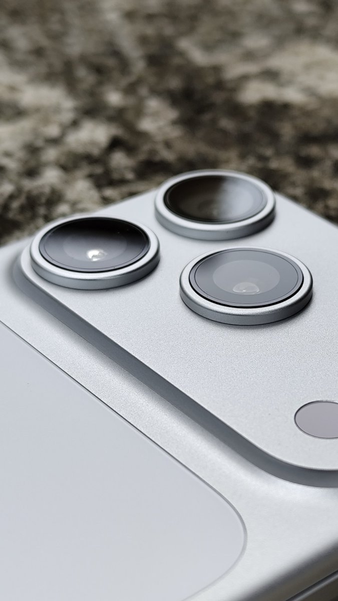 System Settings tweet media