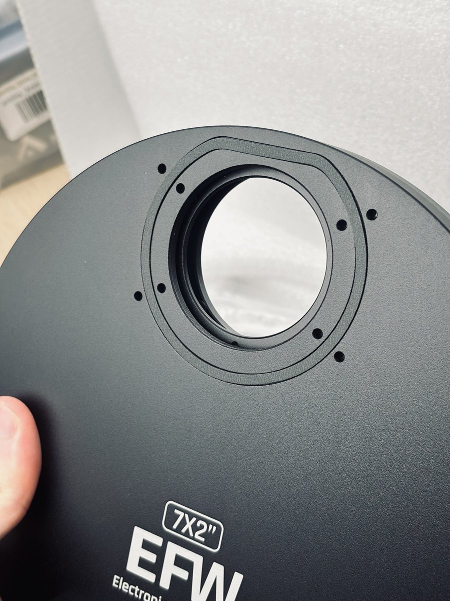 bbroastro's tweet photo. Here's a quick look at the new filter wheel with its light sealing gaskets and USB C port. https://t.co/4IBeRO6pk8