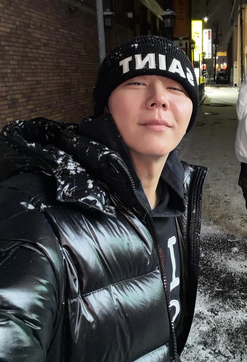 나 이 표정 너무 좋아
연상의 만족웃음