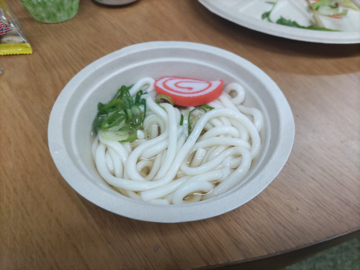 年越すぜ！うどん。スタバなう。