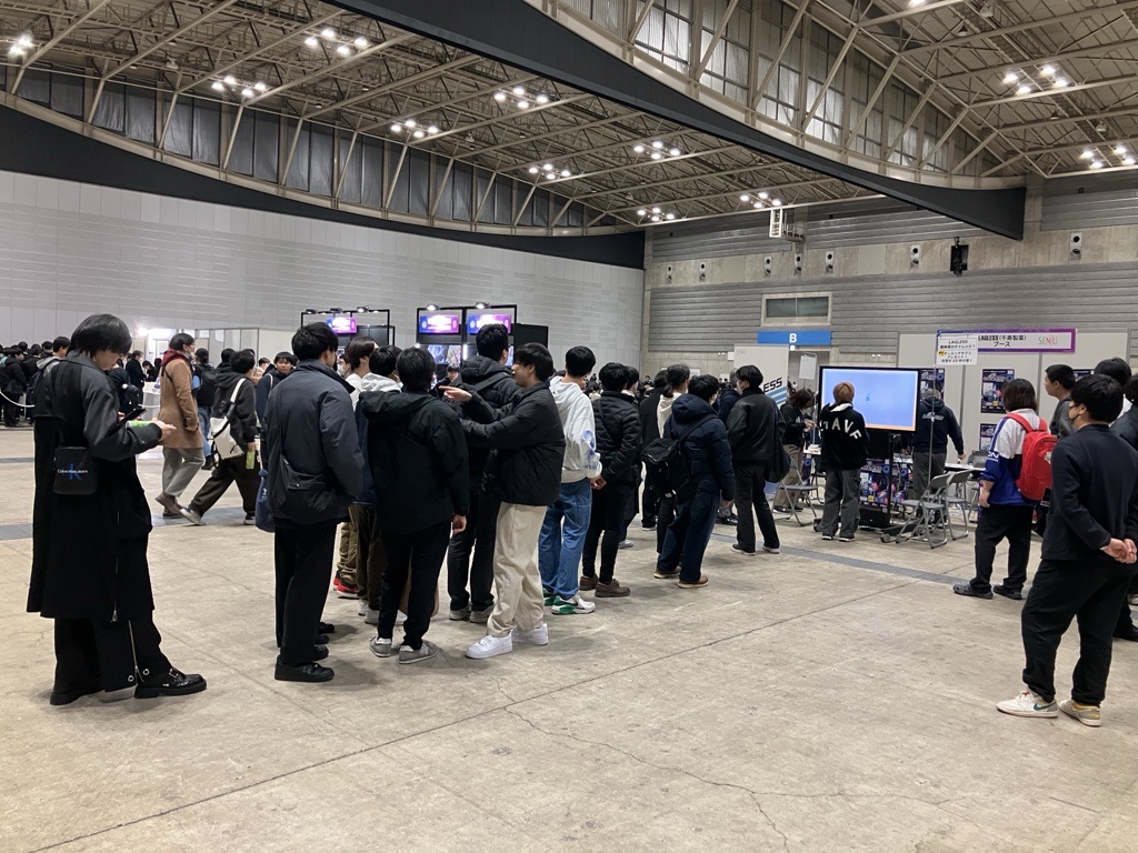 LAGLESS_senju's tweet photo. #シャドバWGP LCQにおきまして、LAGLESSブースへお越しいただき、誠にありがとうございました！

「目と手の協応動作（反射神経）テスト」では、75選手が唯一の19秒台となる【19.20秒】を記録し優勝！🏆
おめでとうございます🎉

明日のGrand Finalsもブース出展しておりますので、ぜひ75選手の記録に挑戦してみてください！
皆さまのご参加をお待ちしております😊
#LAGLESS #千寿製薬 #シャドバWB