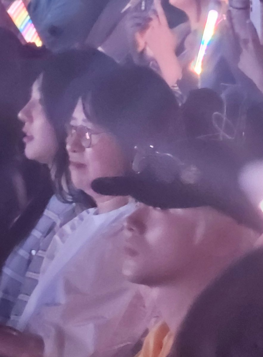 pipitqautsar___'s tweet image. Good memories that happened in 2025
✓ Jinani attend Binnie's concert (250726)
✓ Binnie attend Jinani's musical (251227)