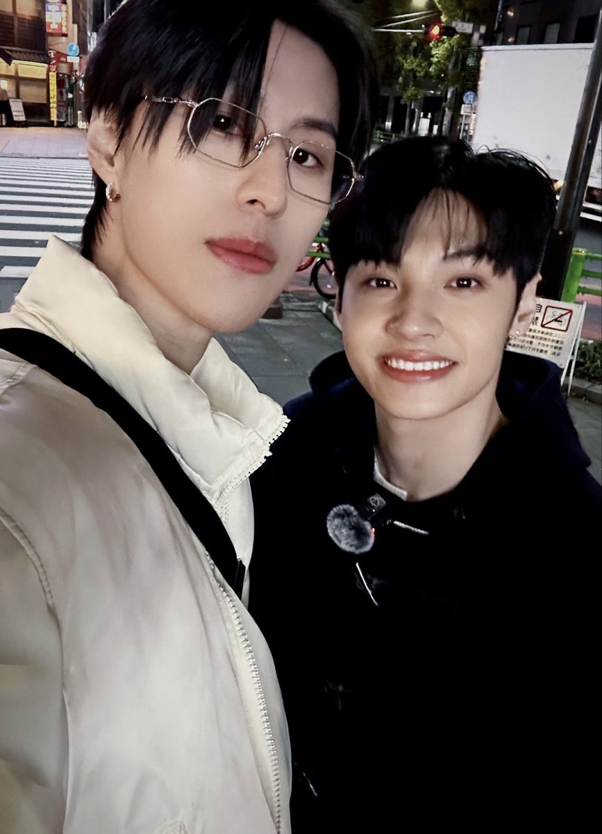 秘密関係の舞台挨拶に来てくれて、本当にありがとう。
皆さんの笑顔を見て、すごく幸せでした。
撮影中のいろいろな思い出もよみがえってきました。
日本や各地から来てくれた小秘密のみんな、ありがとう。