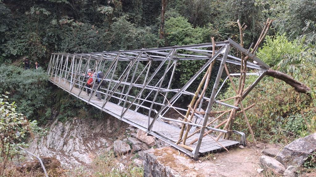 ~ ᤔᤢᤁᤢᤔ:मुकुम ~ tweet media