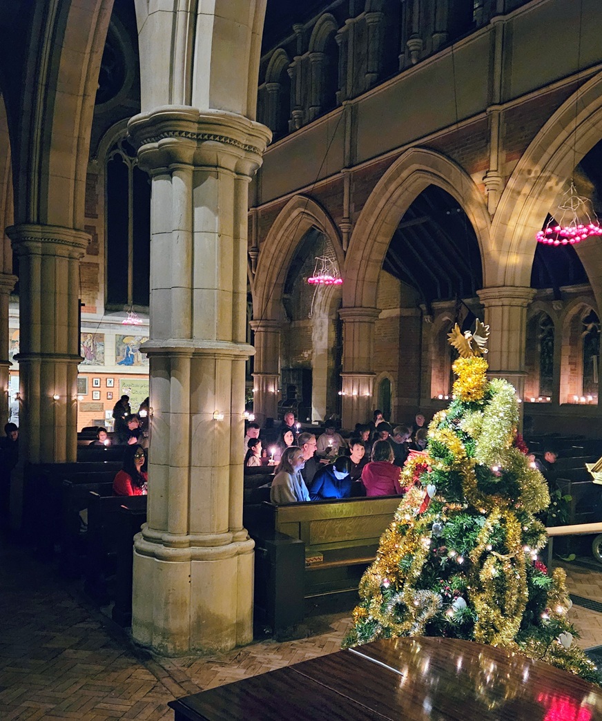 Holy Trinity Roehampton tweet media