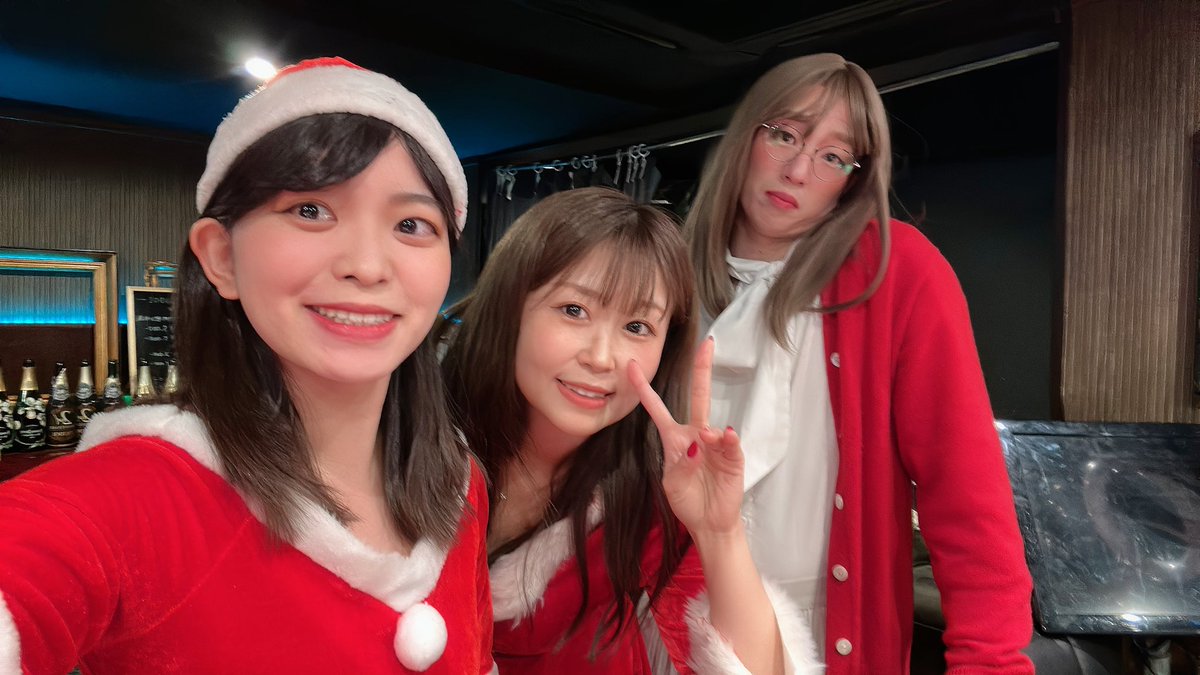 FUJINKAIクリスマスオフ会
ありがとうございました🎄✨️

とても楽しい会になりました🩷🧡💛

本日のライブ配信のアーカイブは
2週間ご視聴可能なので
ぜひご覧ください🥰🥰

☀️昼の部☀️
premier.twitcasting.tv/fujinkai_kom/s…

🌠夜の部🌠
premier.twitcasting.tv/fujinkai_kom/s…