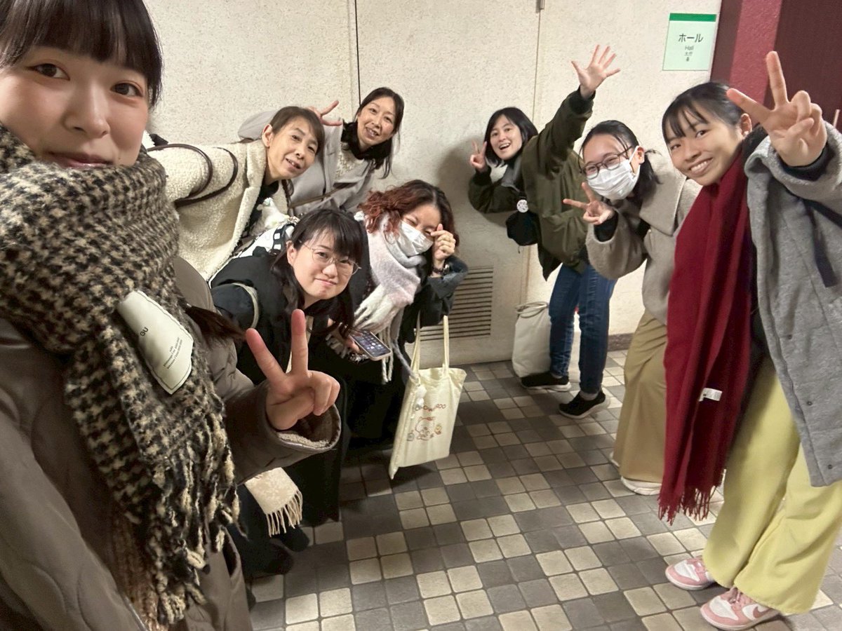 tlcsayaka's tweet photo. ついに明日！演奏会🎅🎍⛄️❄️⛷️

気がついたら明日が演奏会です🎶
最後の練習で気になる部分をブラッシュアップ🔥

前売価格の購入は本日23:59まで🏃‍♂️

チケットはお近くの団員または下記URLからhttps://t.co/qatbGhg6yZ

※当日券取扱いは会場窓口のみ
皆様のお越しをお待ちしております❤︎🔥🎵 https://t.co/x5nVIqdaIM