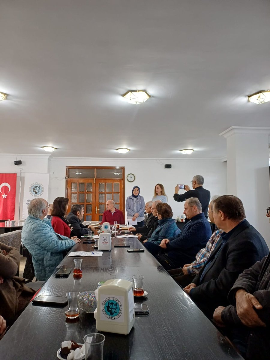 Kuşlukta Yazarlar tweet media