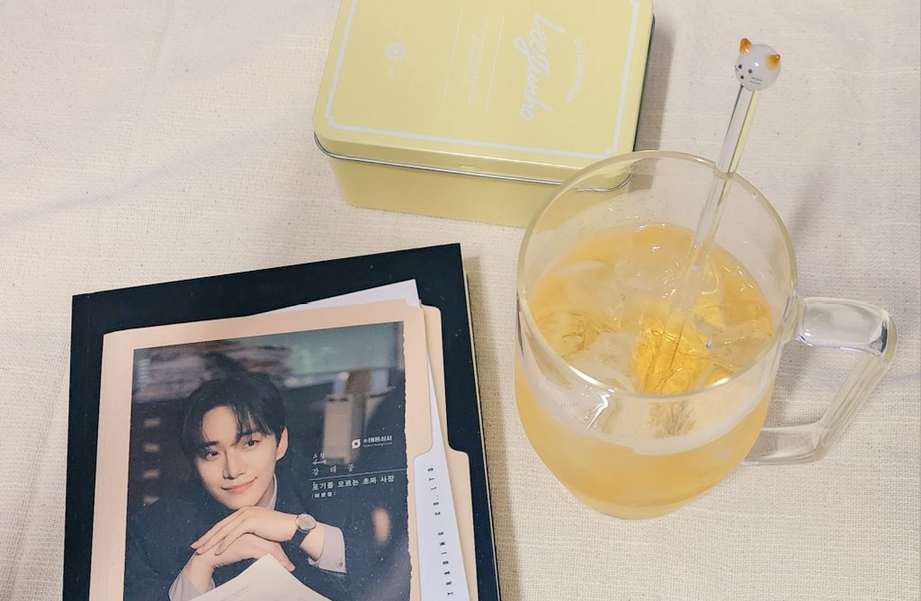 MJ88486582's tweet image. 겨울에도 #싱글톤 하이볼 💛
#싱글톤 #Singleton #SingletonXLeeJunho
#준호 #JUNHO #이준호 #LEEJUNHO