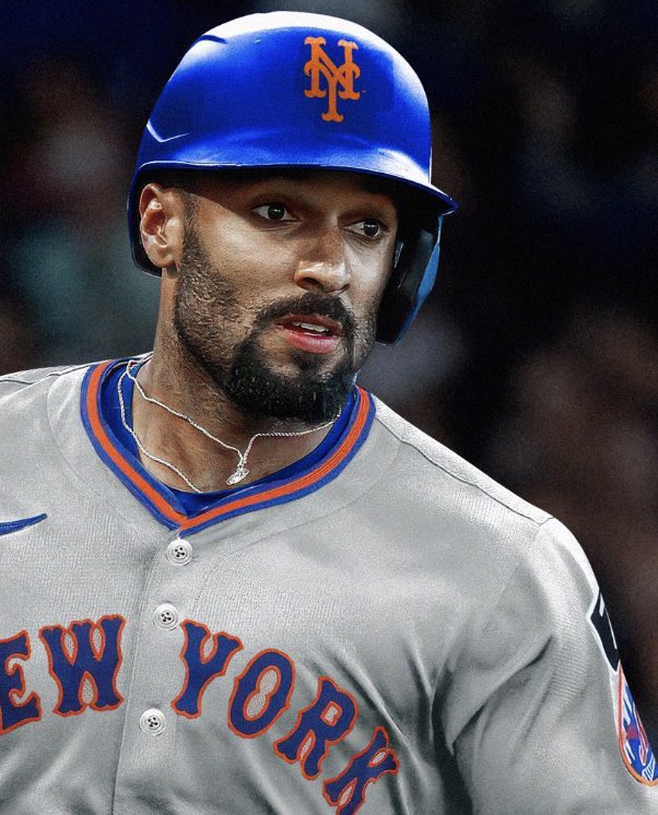 Mets Batflip tweet media